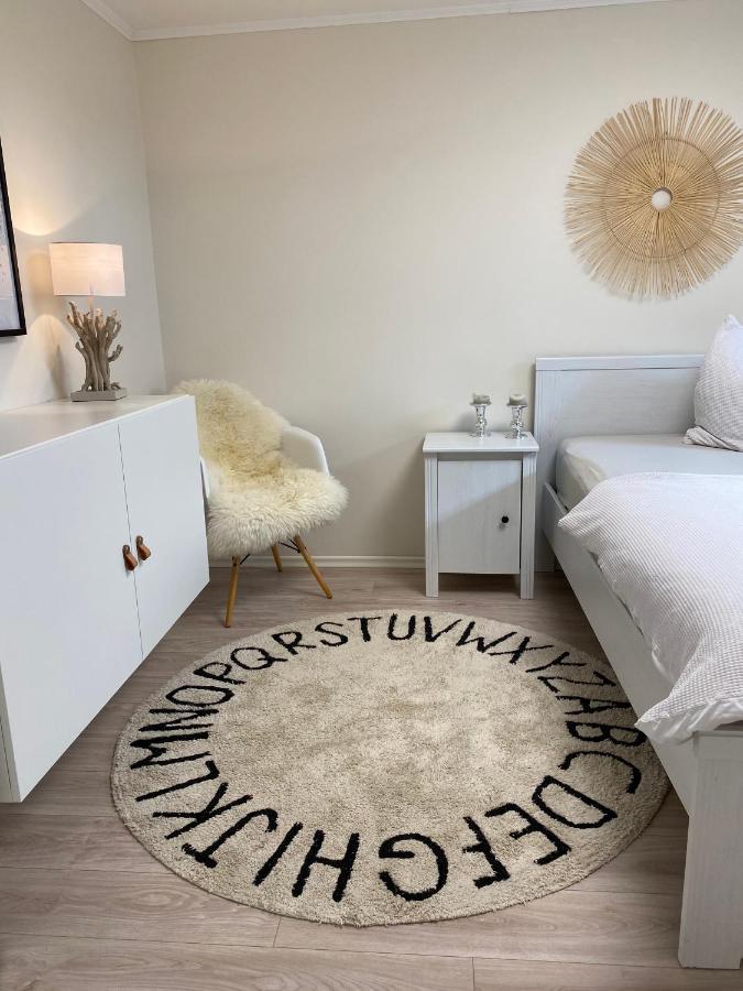 Stylische Wohnung In Ruhiger Lage, Sehr Messenah Laatzen Extérieur photo