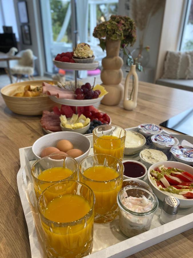 Stylische Wohnung In Ruhiger Lage, Sehr Messenah Laatzen Extérieur photo