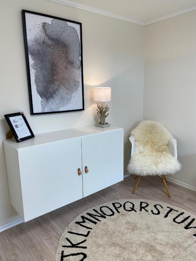 Stylische Wohnung In Ruhiger Lage, Sehr Messenah Laatzen Extérieur photo