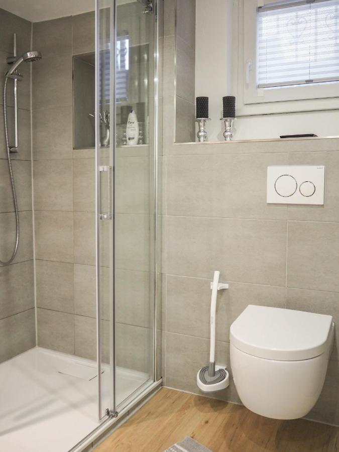 Stylische Wohnung In Ruhiger Lage, Sehr Messenah Laatzen Extérieur photo